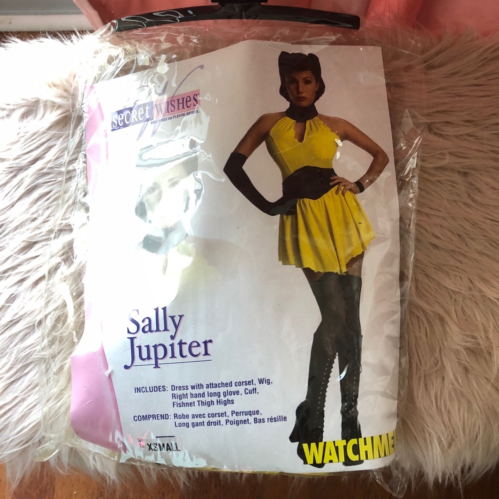 Sally Jupiter Costume - Yellow